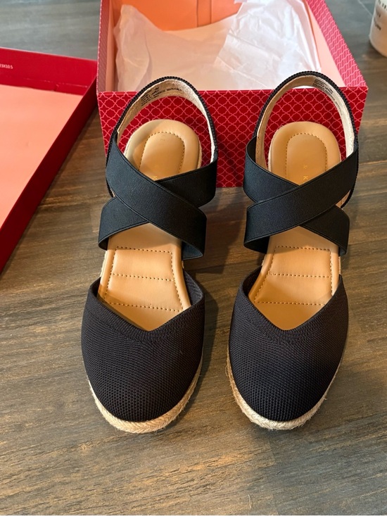 Kelly & Katie Shoes - Kelly & Katie Black Espadrille Slingback Flats